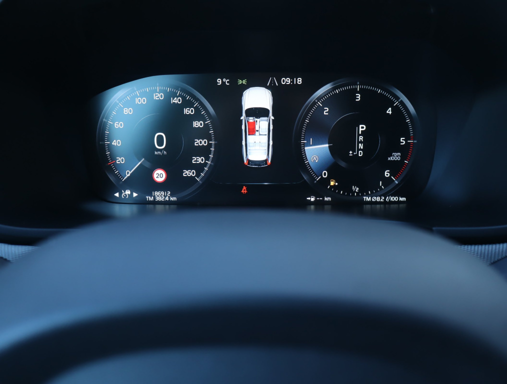 Volvo V90 Cross Country