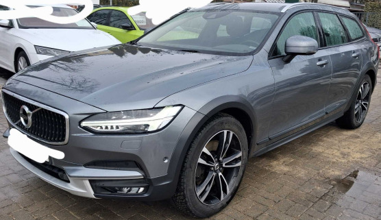 Volvo V90 Cross Country