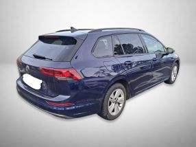 Volkswagen Golf - 2021