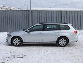 Volkswagen Passat - 2020