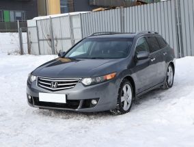 Honda Accord - 2010