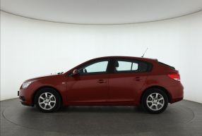 Chevrolet Cruze - 2012