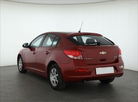 Chevrolet Cruze - 2012
