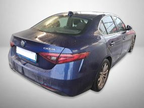 Alfa Romeo Giulia - 2017