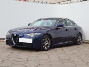 Alfa Romeo Giulia - 2017