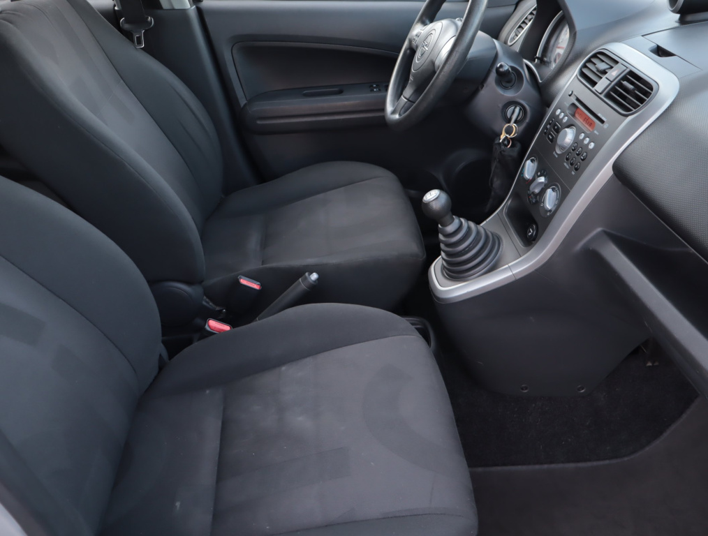 Opel Agila