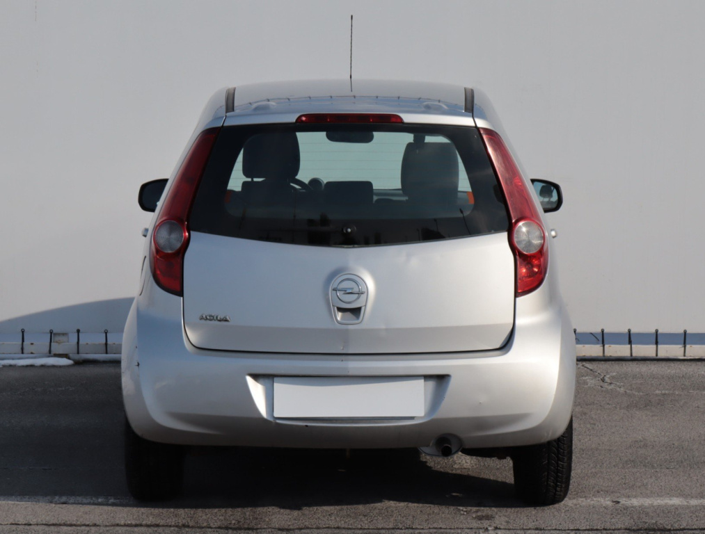 Opel Agila
