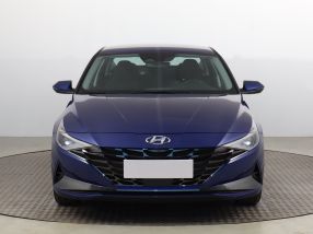 Hyundai Elantra - 2023