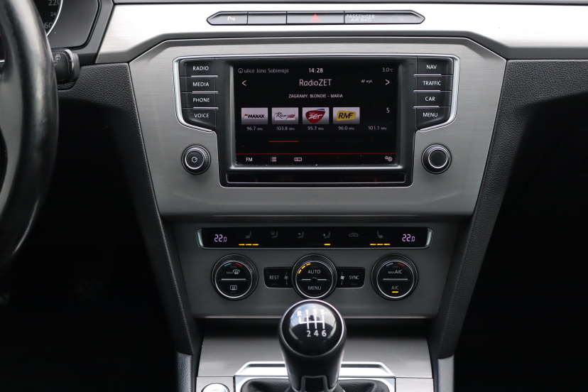 Volkswagen Passat, 2015