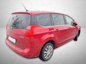 Peugeot 5008 - 2012