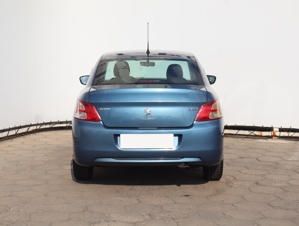 Peugeot 301