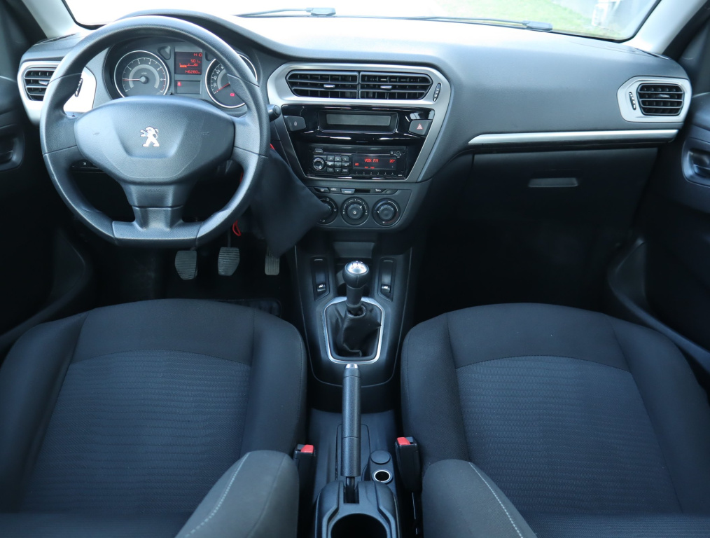 Peugeot 301