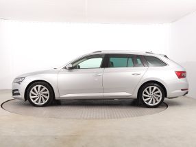 Skoda Superb - 2022