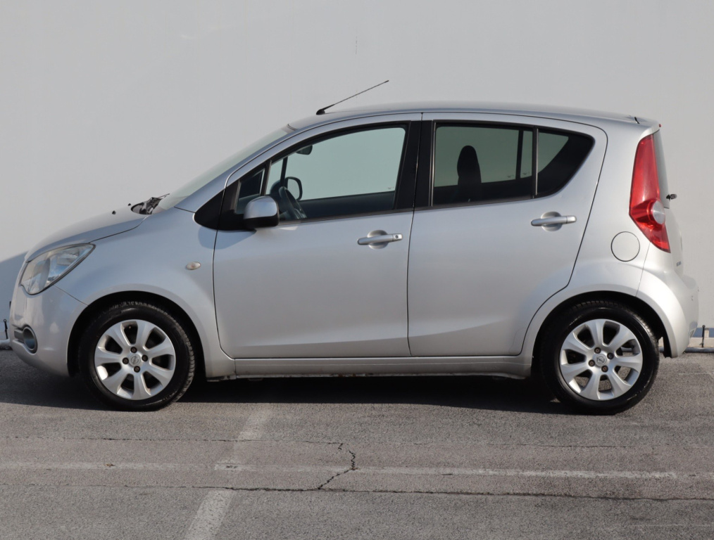 Opel Agila