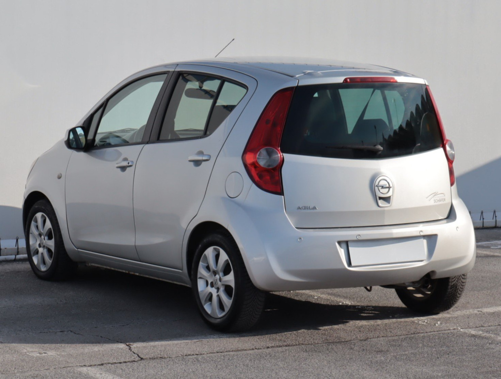 Opel Agila
