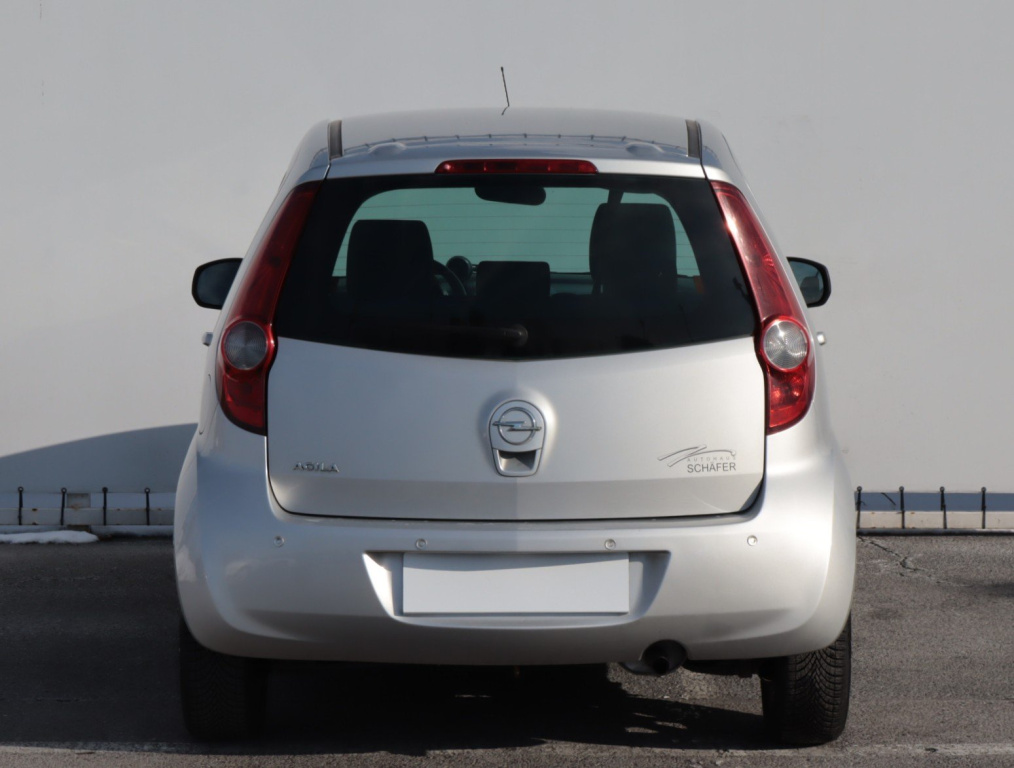 Opel Agila