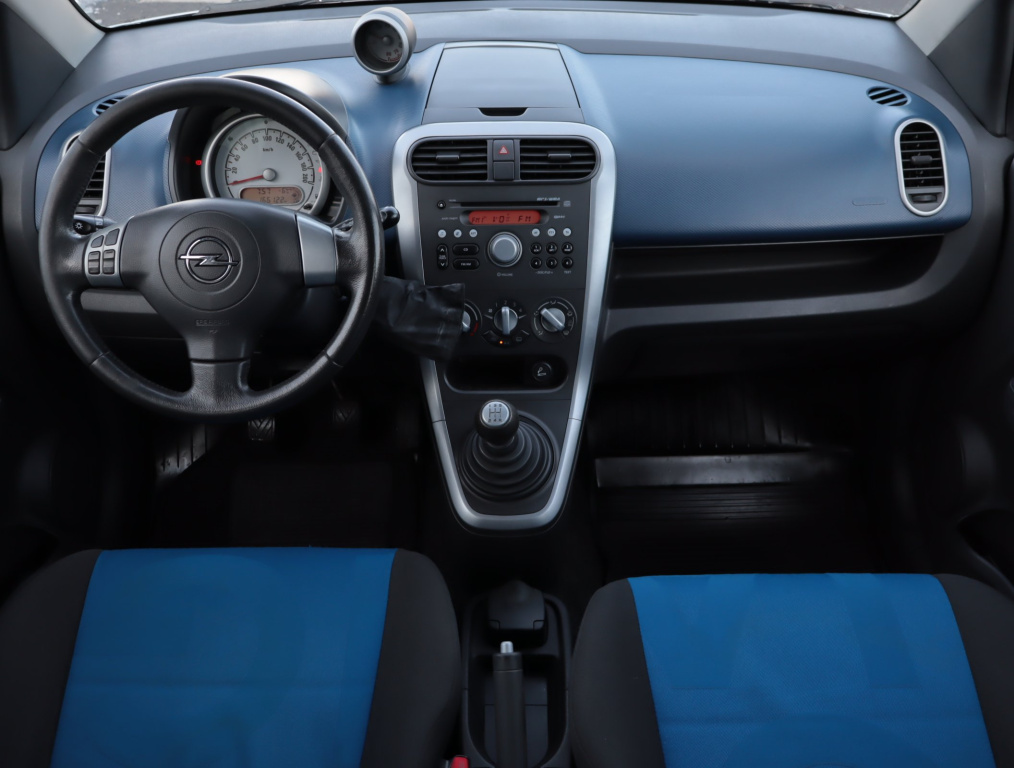 Opel Agila