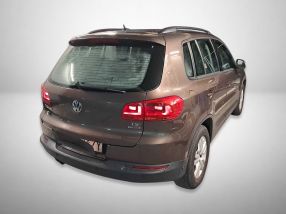 Volkswagen Tiguan - 2012