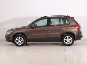 Volkswagen Tiguan - 2012