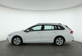 Volkswagen Golf - 2021