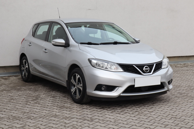 Nissan Pulsar 2015