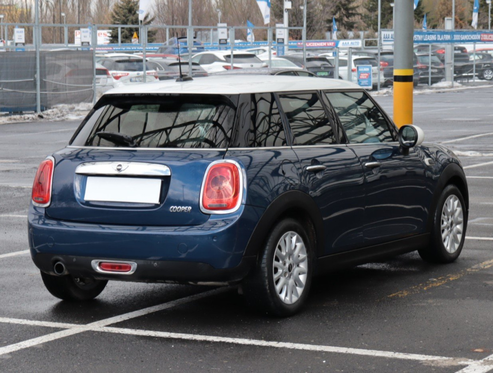 MINI 5-door