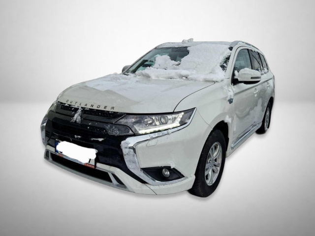 Mitsubishi Outlander 2021