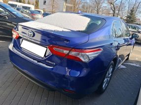 Toyota Camry - 2020