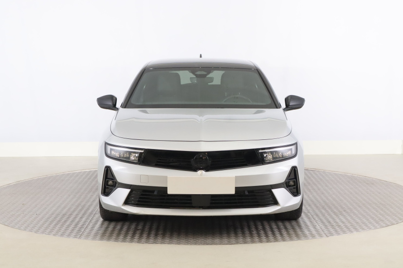 Opel Astra, 2024