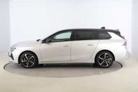 Opel Astra - 2024