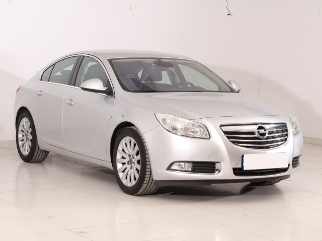 Opel Insignia 2011