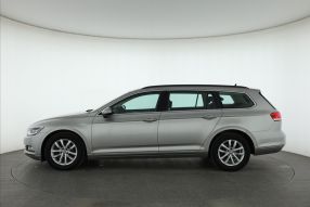 Volkswagen Passat - 2015