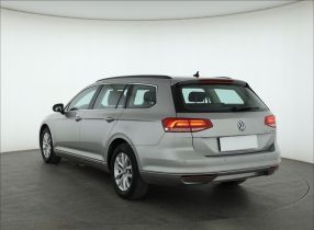 Volkswagen Passat - 2015