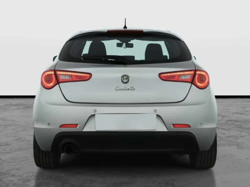 Alfa Romeo Giulietta, 2011