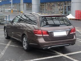 Mercedes-Benz E - 2014