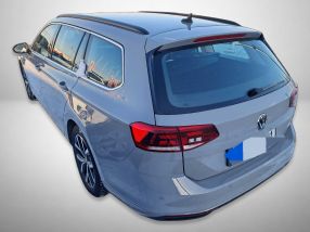 Volkswagen Passat - 2022