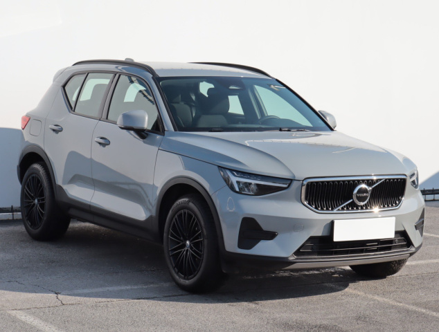 Volvo XC40 2024