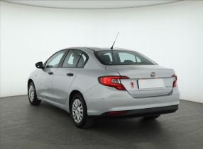 Fiat Tipo - 2016