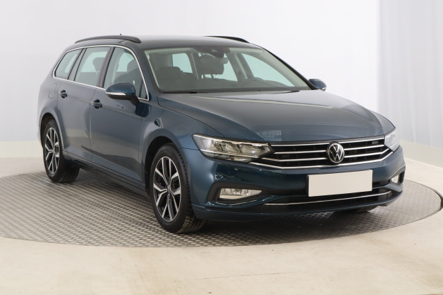 Volkswagen Passat 2023