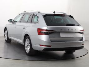 Skoda Superb - 2022