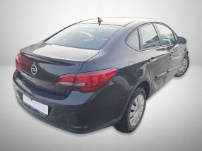 Opel Astra - 2016