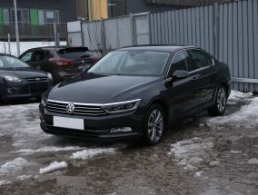 Volkswagen Passat - 2017