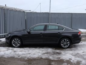 Volkswagen Passat - 2017