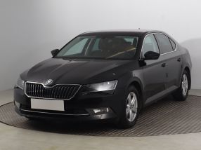 Škoda Superb - 2016