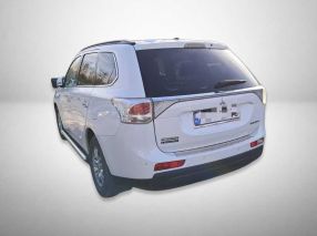 Mitsubishi Outlander - 2013