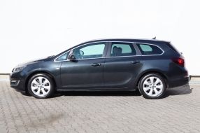 Opel Astra - 2014
