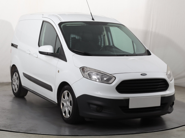 Ford Transit Courier 2015