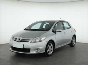 Toyota Auris - 2010