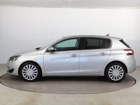 Peugeot 308 - 2016