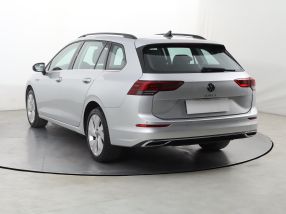 Volkswagen Golf - 2022